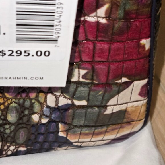 Brahmin Purse - Picture 1 of 2